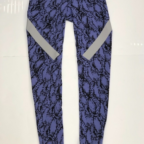 Stella Mccartney Adidas full length purple snake athletic leggings - Picture 3 of 4
